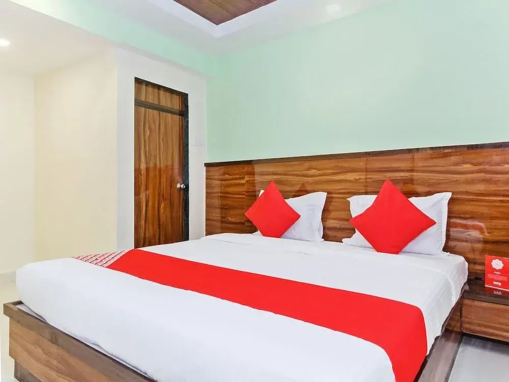 Shree Mahalaxmi by OYO Rooms