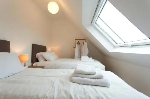 2 Cunninghame House