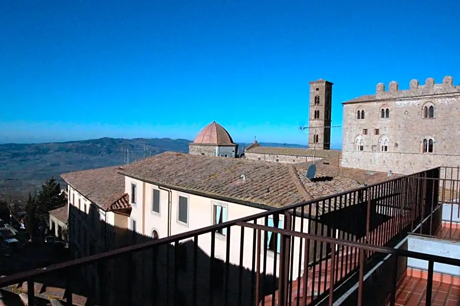 Allegroitalia Nazionale Volterra - Chambres