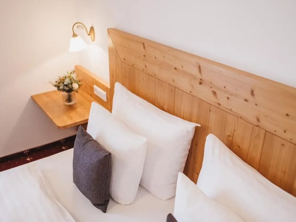 Hotel Vier Jahreszeiten - Chambres
