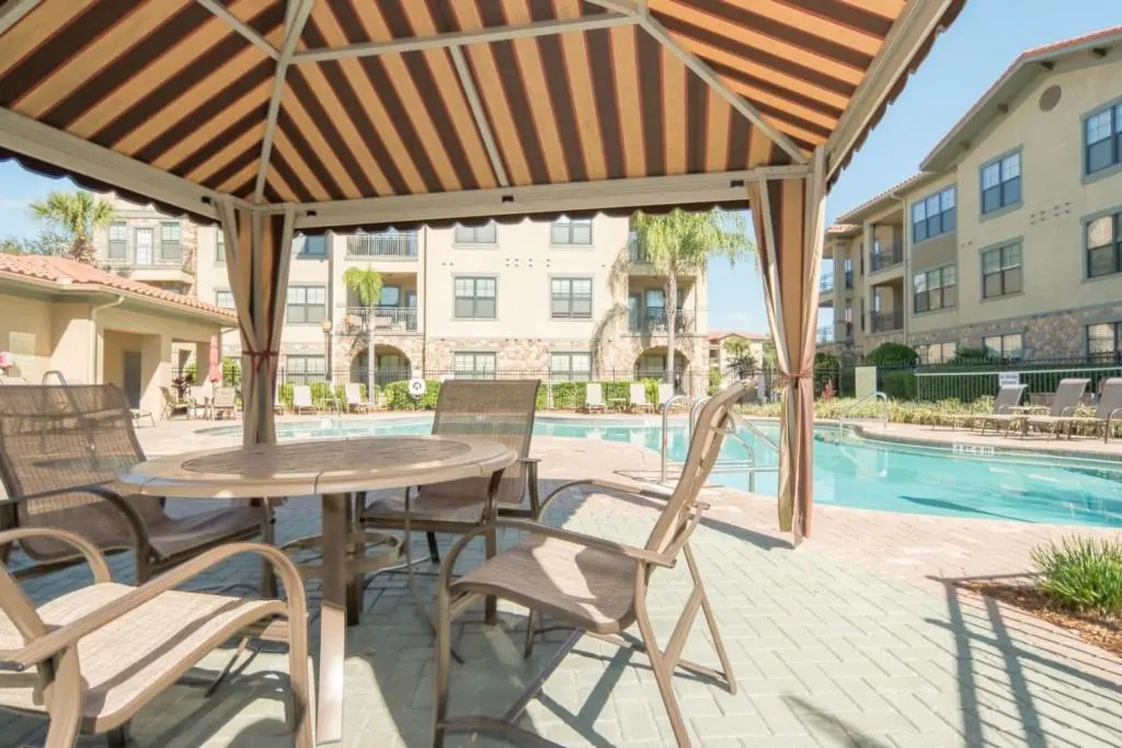 904 Charo Pkwy, Unit 533 4 Bedrooms, 3 Bathrooms