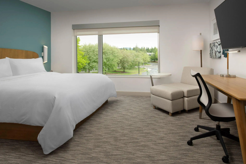Standard Double room (full double bed)