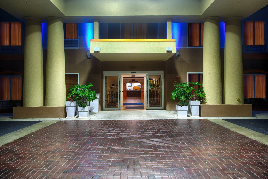 Holiday Inn Express Hotel & Suites Inverness by IHG