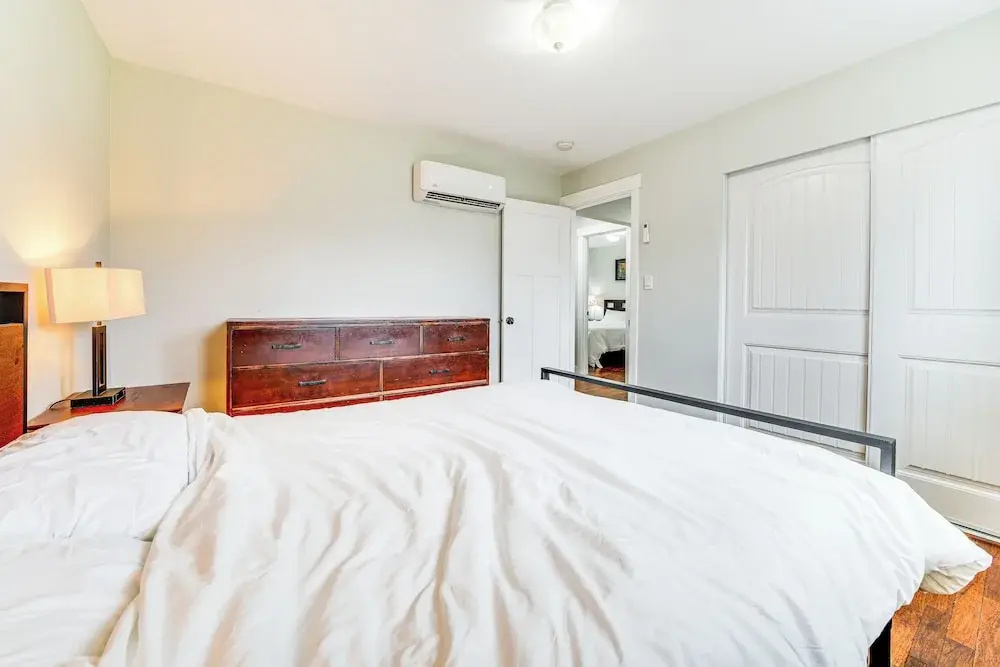 14 Mi to Dtwn Seattle: Sleek Home w/ Large Yard - фото 5
