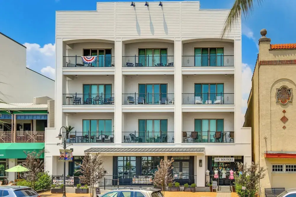 Downtown Bay St Louis Condo - Walk to Beach!