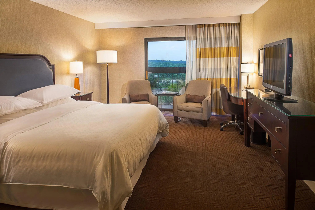 Sheraton Westport Plaza Hotel St. Louis - Chambres