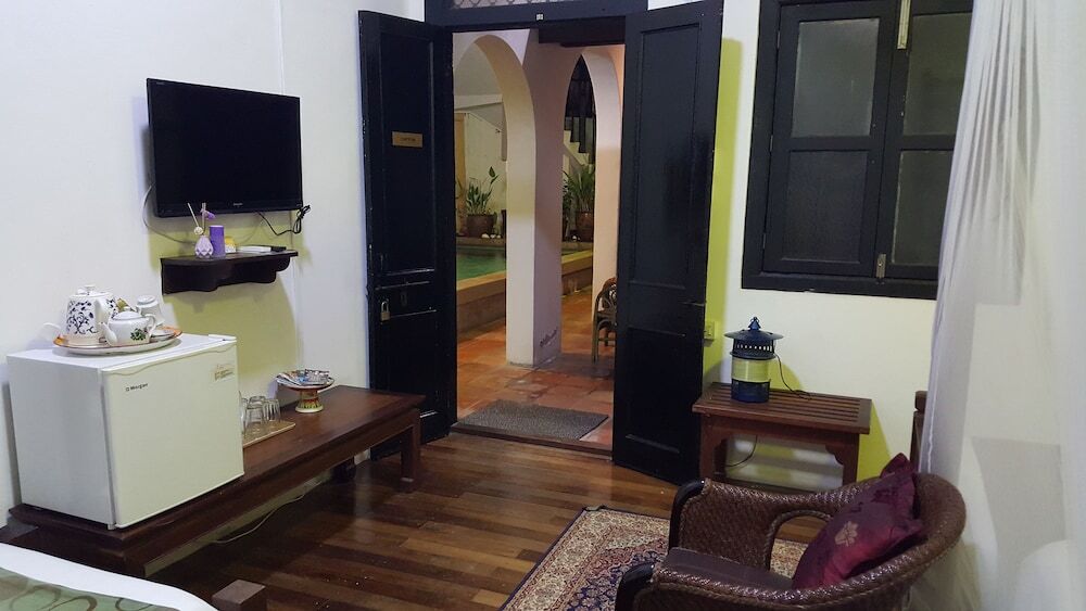Noordin Street House