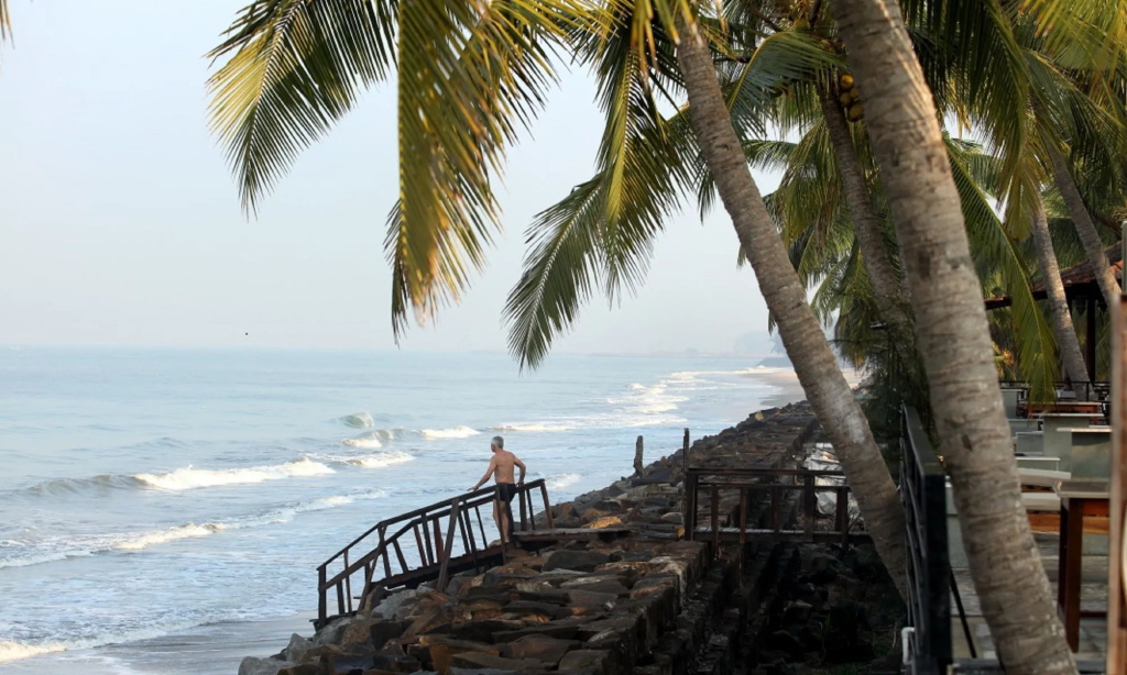 Beach & Waterfront