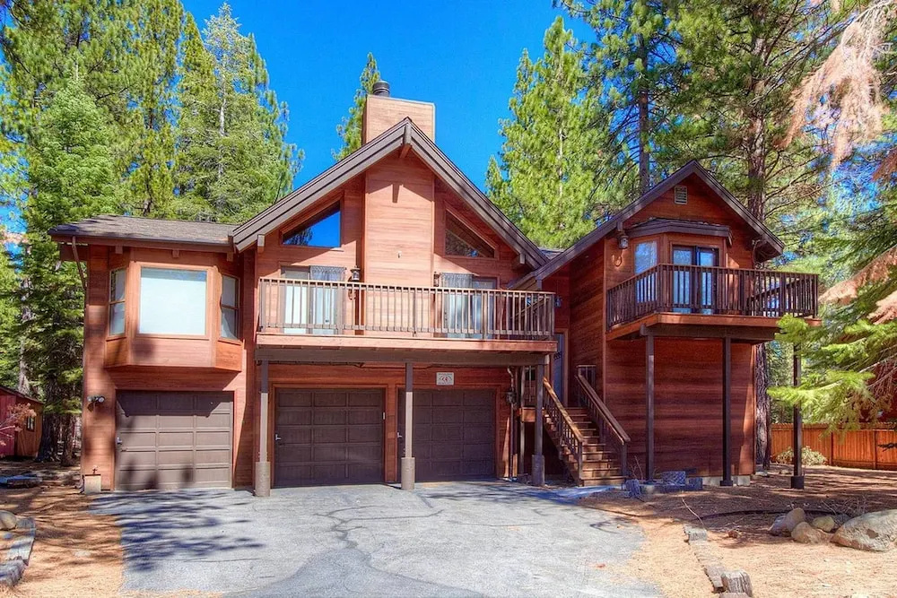 Burnt Cedar Lodge
