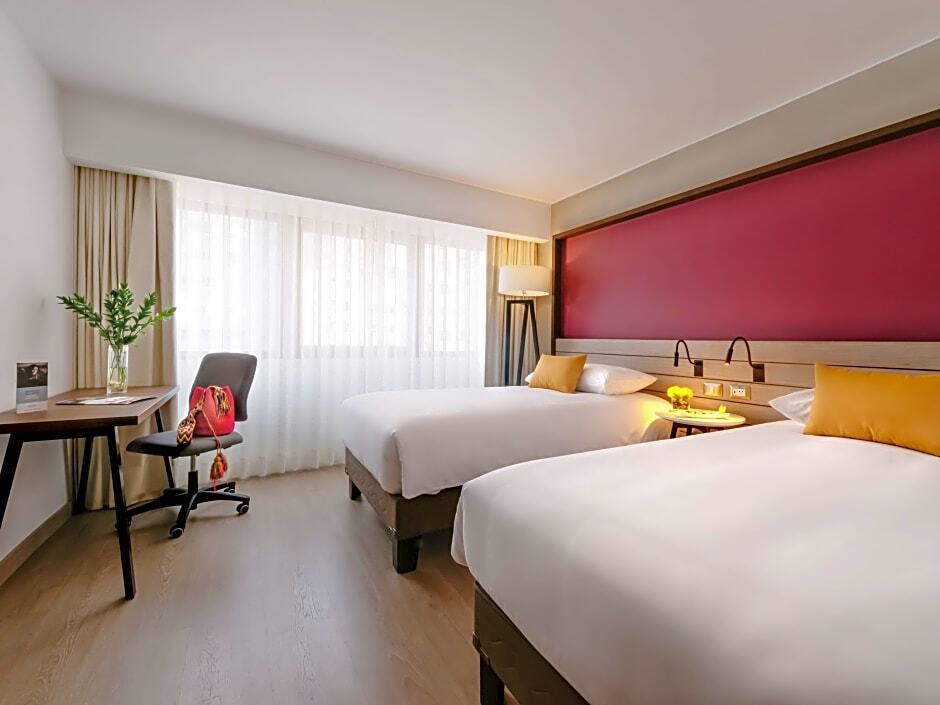 尊套雙人房,兩張床