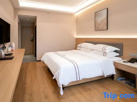 Deluxe Double room (full double bed)