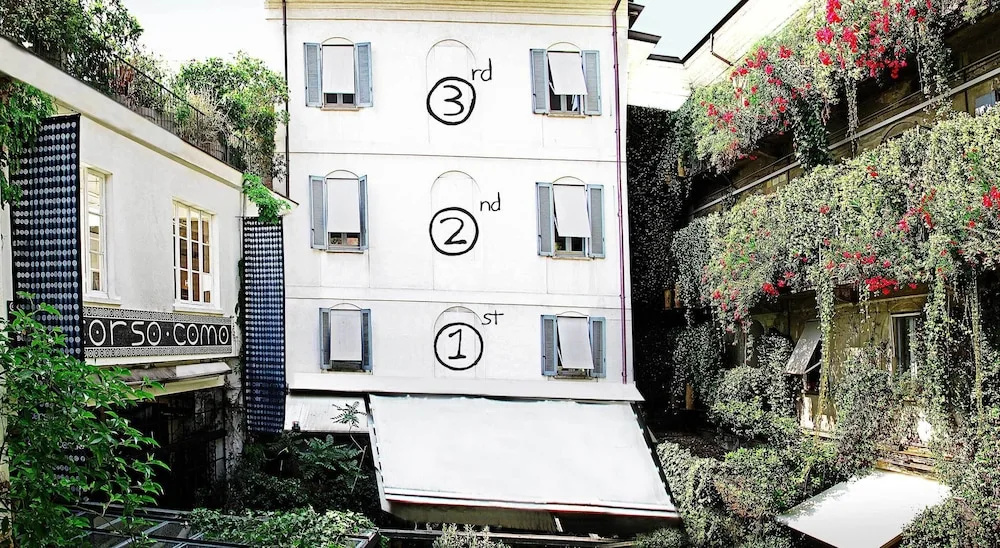 3 Rooms 10 Corso Como