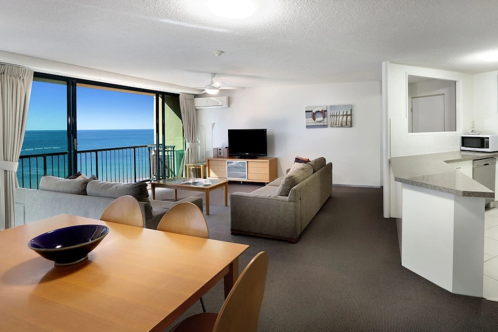 3 Bedrooms Standard Apartment