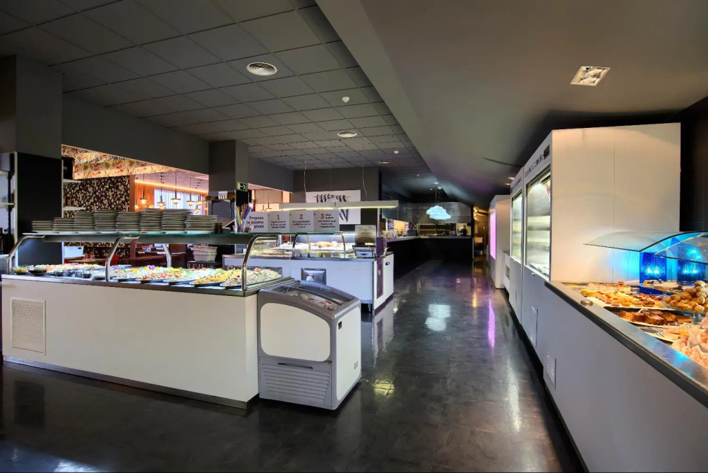 Hotel photo 12