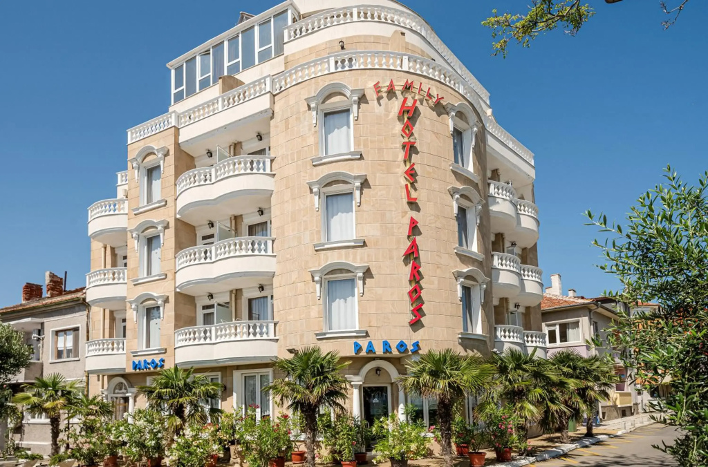 Hotel Paros