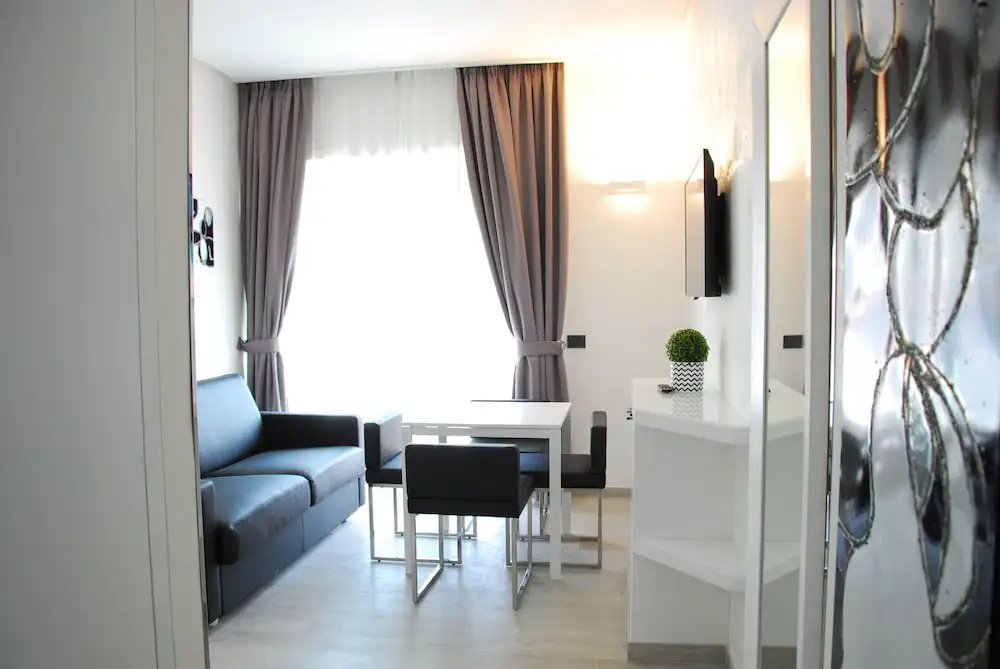 2 Bedrooms Apartment with balcony