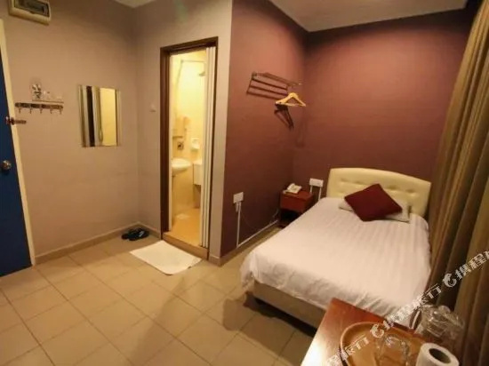 Hotel Station 18
