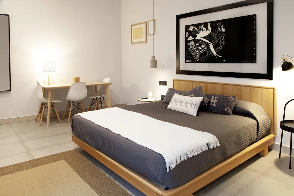 Superior Double room (full double bed)
