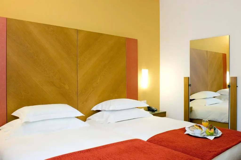 Lezíria Parque Hotel - Chambres