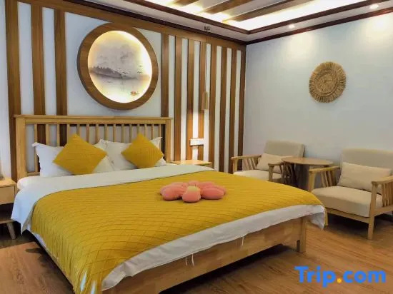Standard Double room with balcony and with river view (full double bed)