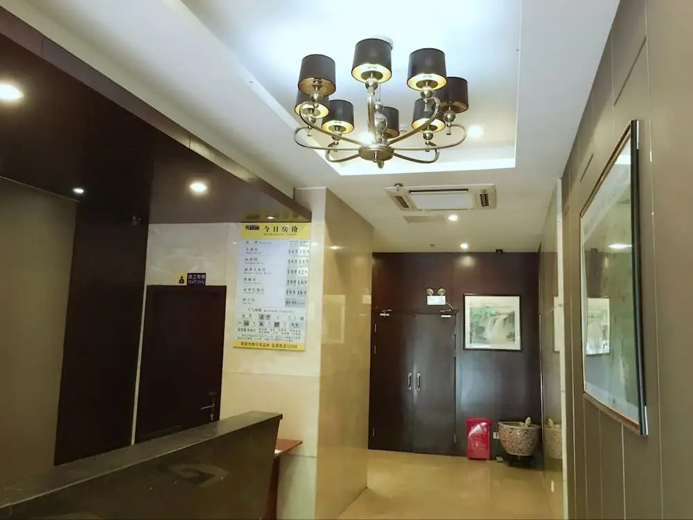 Hotel photo 13