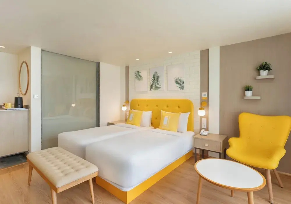 Deluxe Double room with lake view (twin beds)