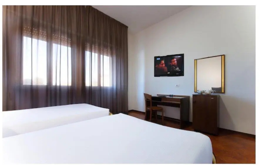 CDH Hotel Modena - Chambres