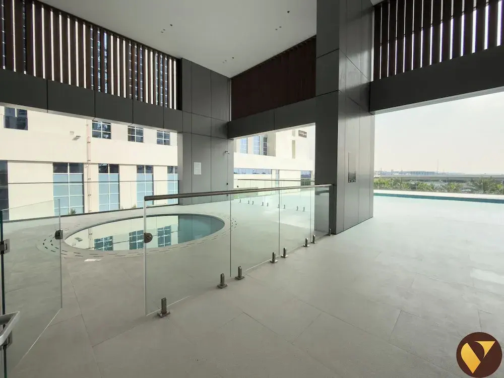 Vogue | Royal Regency Business Bay near Downtown