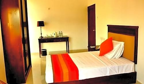 Sai Sea City Hotel
