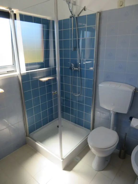 Standard Double room with balcony (full double bed)