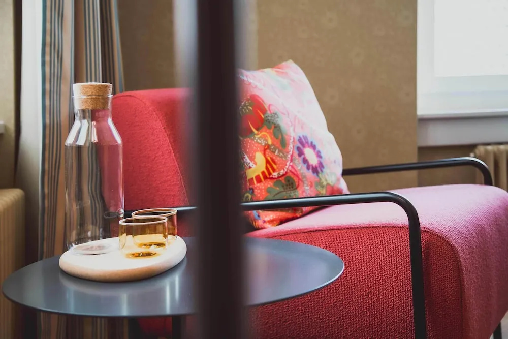 Alma Hotel - Boutique hideaway by the lake with rooftop and ladies-only wellness - Chambres