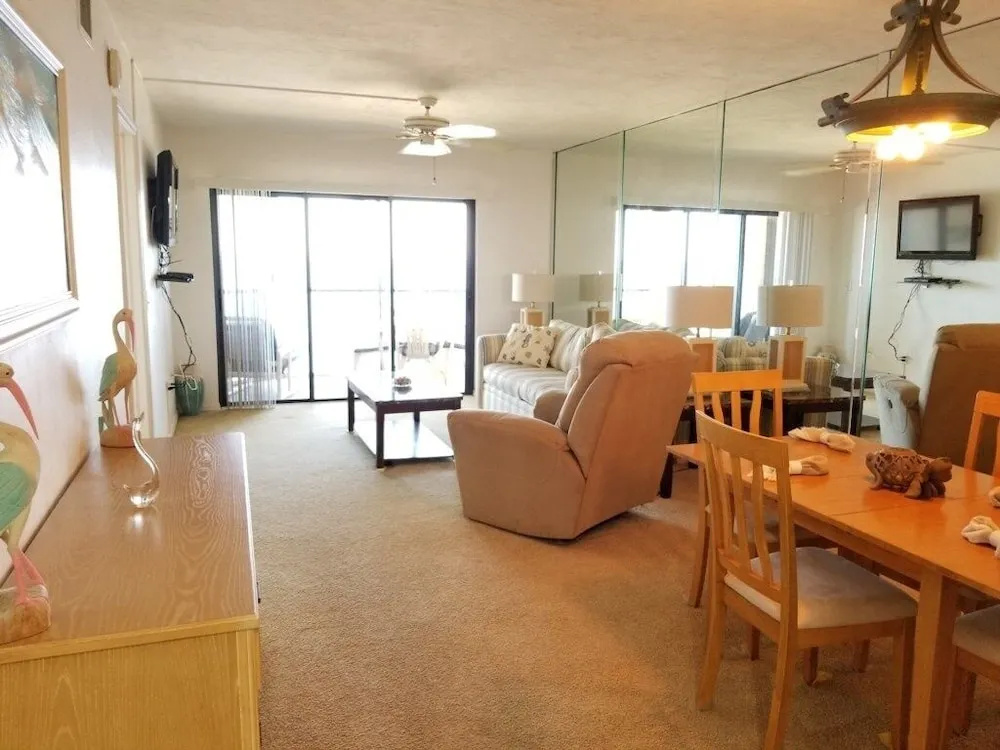 Rivera Club-1103 New Biwkly 2 Bedroom Condo