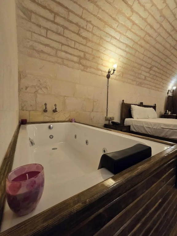 Abgar Otel — 4