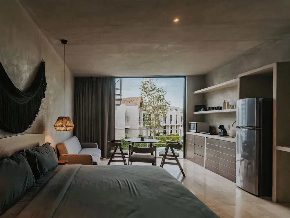 Deluxe Apartment