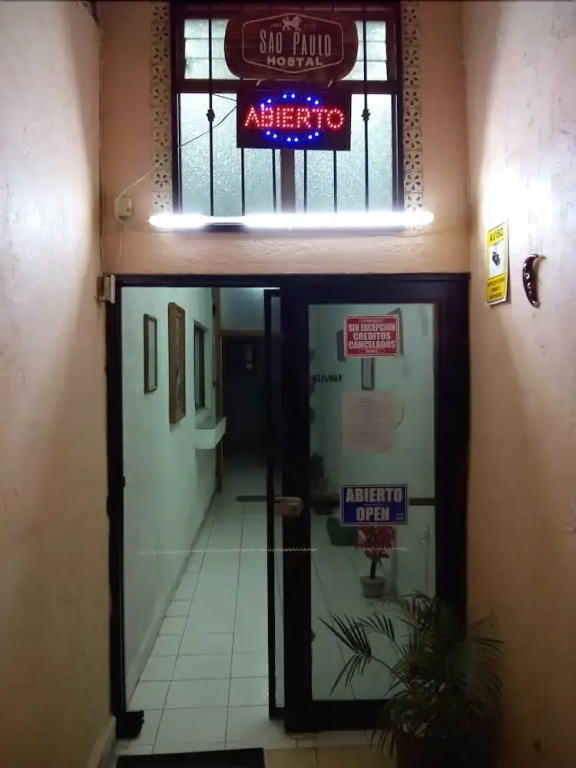 Hostal Sao Paulo