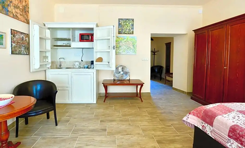 Standard Family room