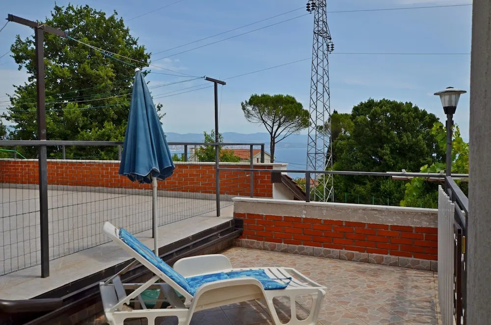 Apartment Elza