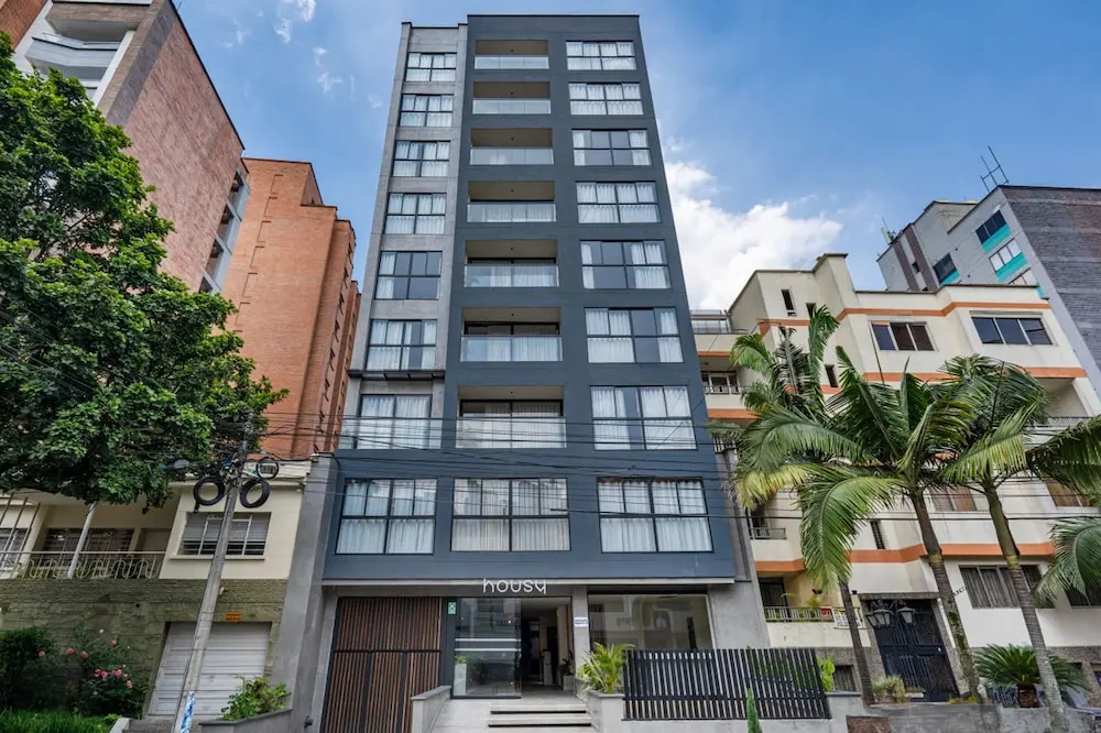 Housy Laureles - 902