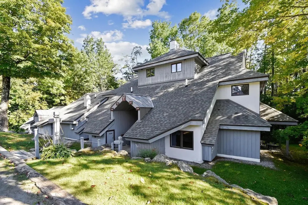 Woods Village 37