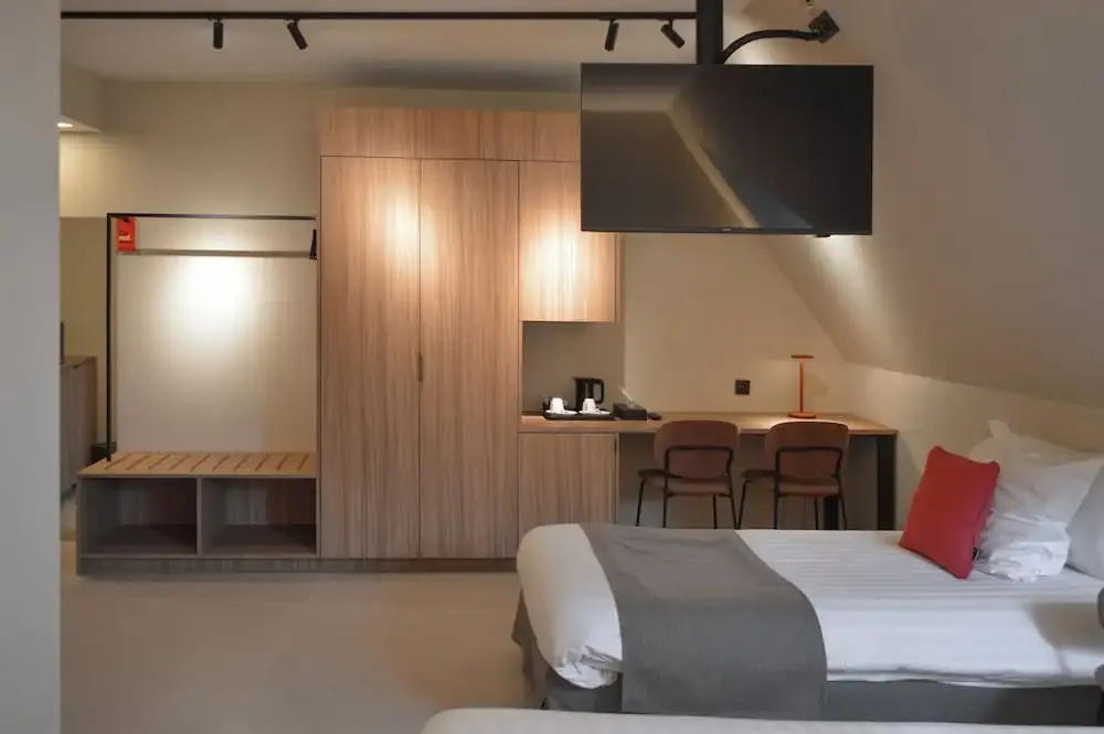 Superior room