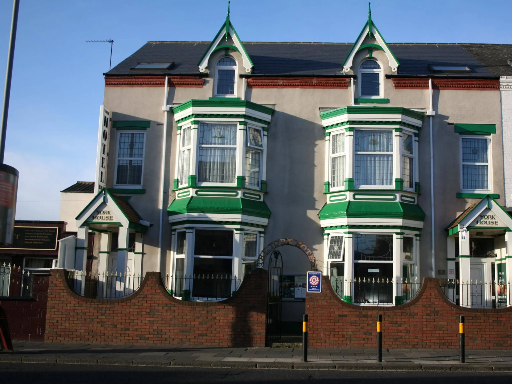 The New York House