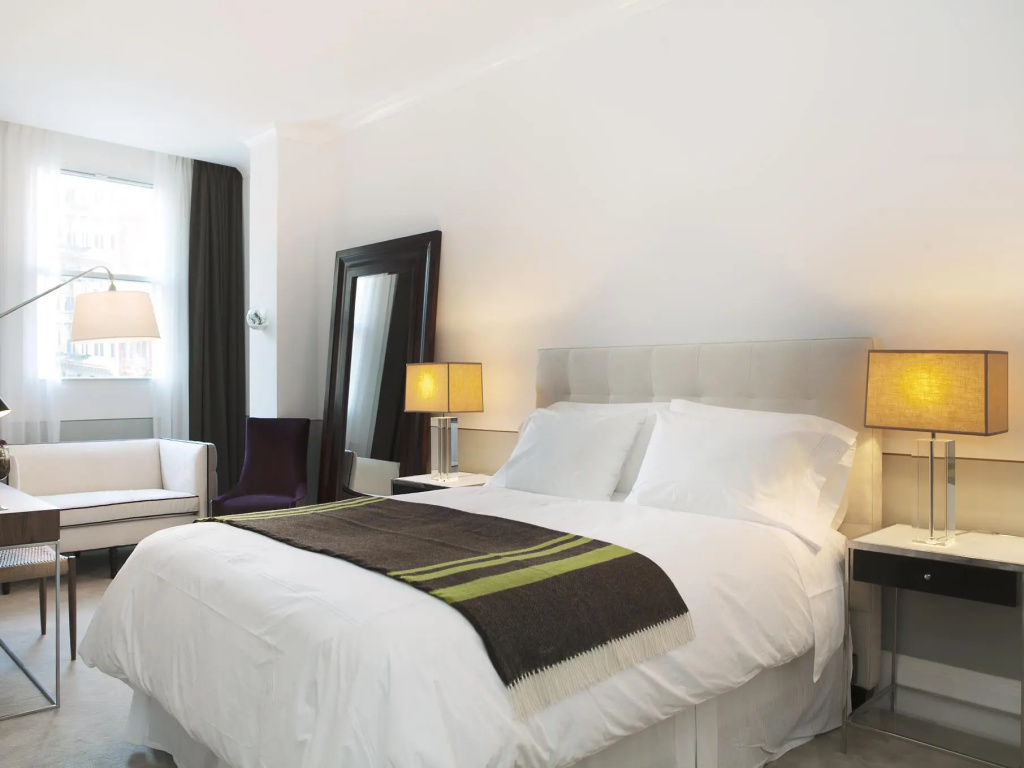 Deluxe Junior Suite