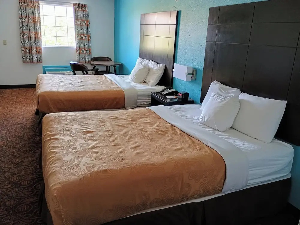 Deluxe Quadruple room