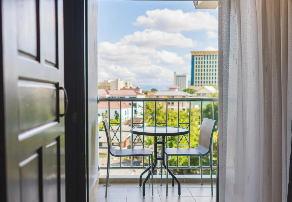 Balcony & Terrace
