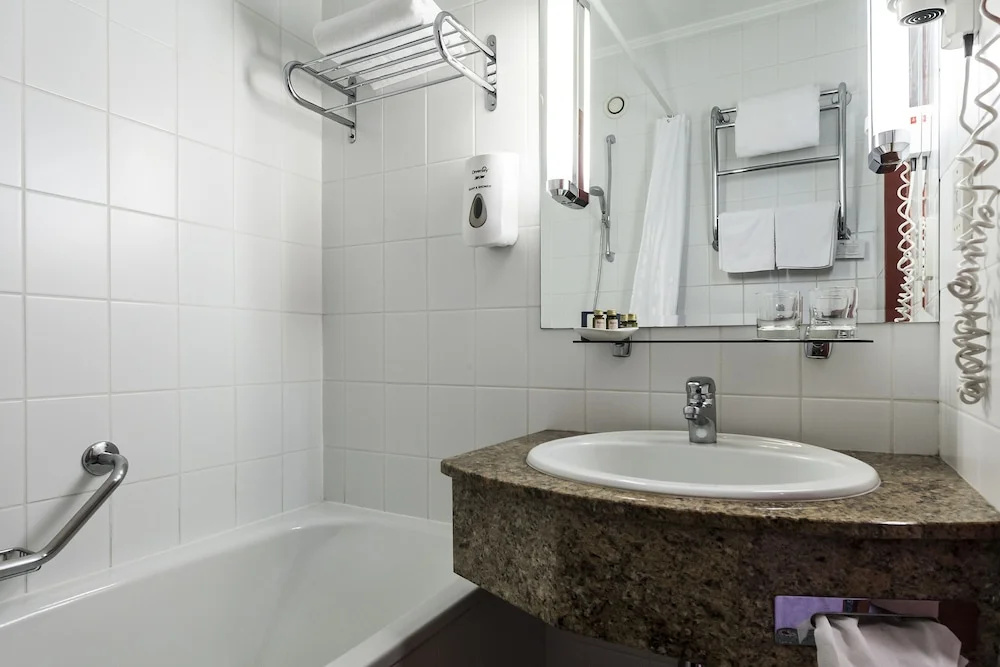 Danubius Hotel Helia - Chambres