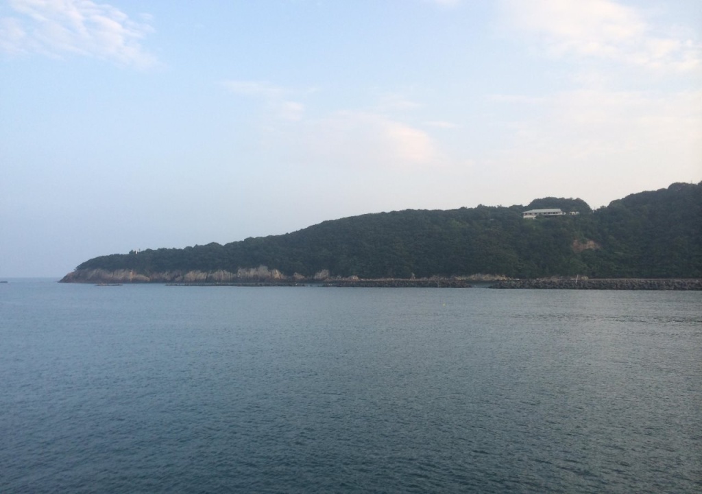 Beach & Waterfront