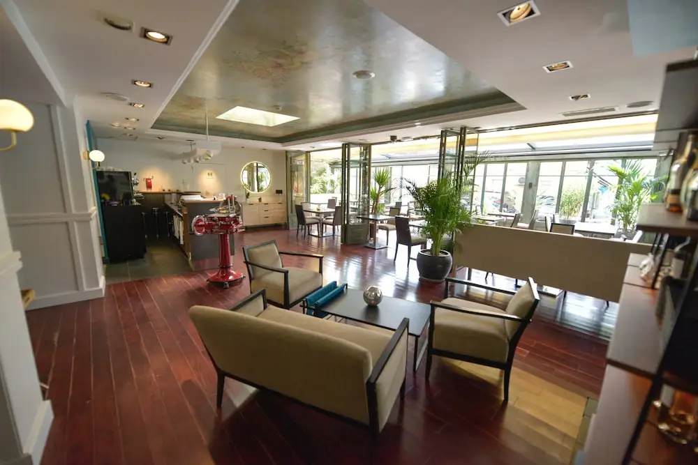 Hotel Restaurant La Villa Arena - Général
