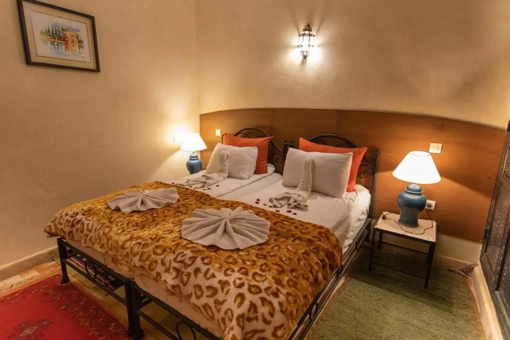 Standard Double room with garden view (full double bed)