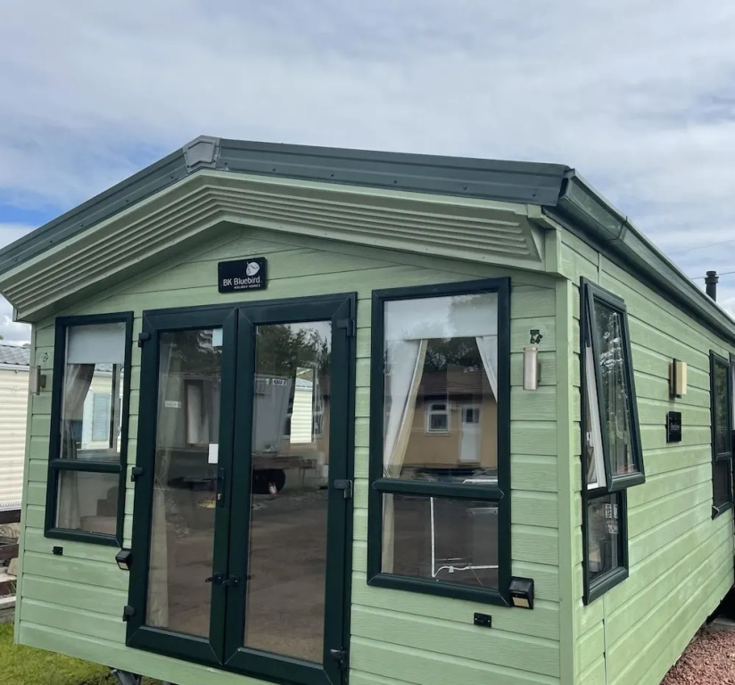 2-bedroom Parkhome in Uddingston, Glasgow