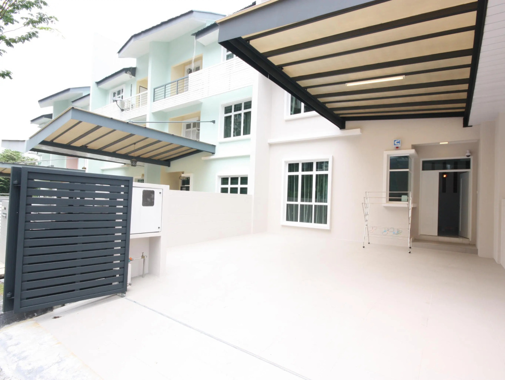 Shamrock Beach Villas 9